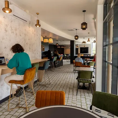Zenitude Hotel-residences Fluvia 3* טולוז